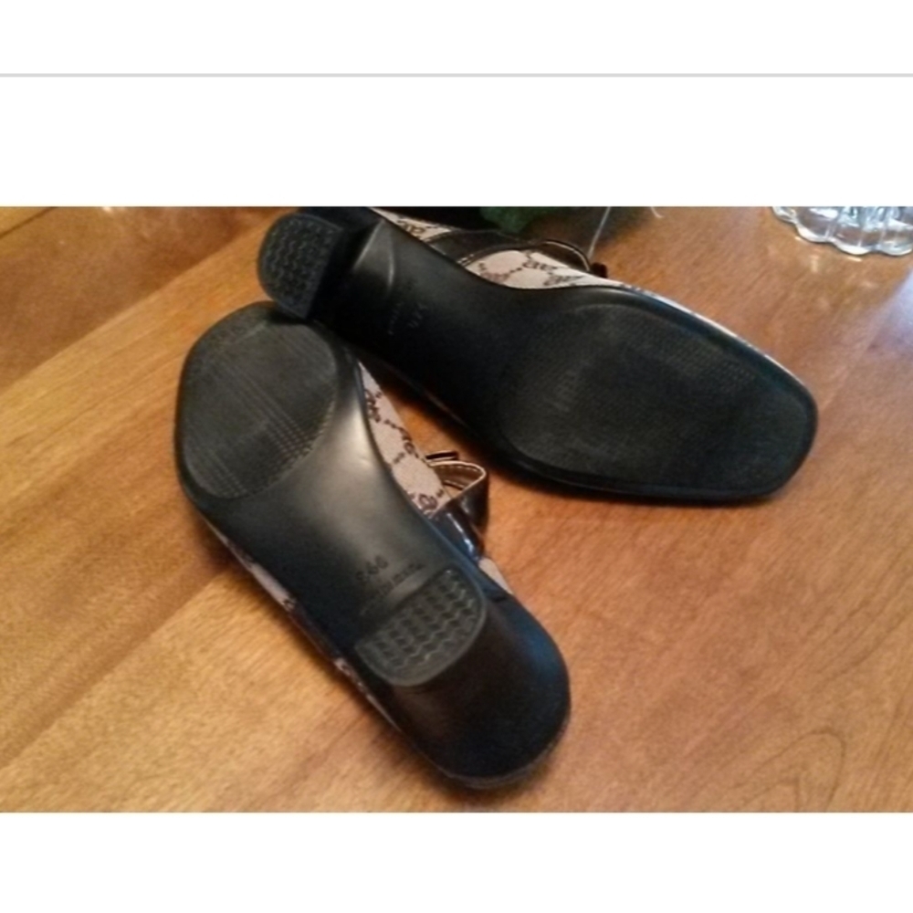 NEW MULE SHOES SIZE 8 - Picture 7 of 7